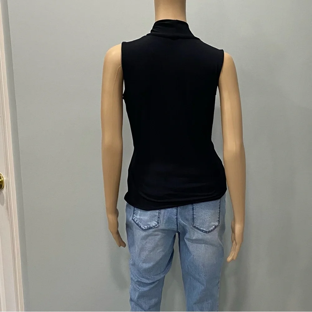 TAHARI Black Draped Women's Top blouse small - Picture 4 of 4